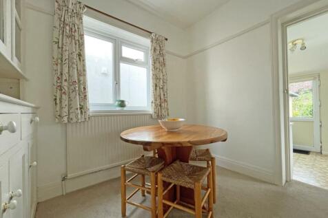 Bowden Park Road 47 Breakfast Room...jpg