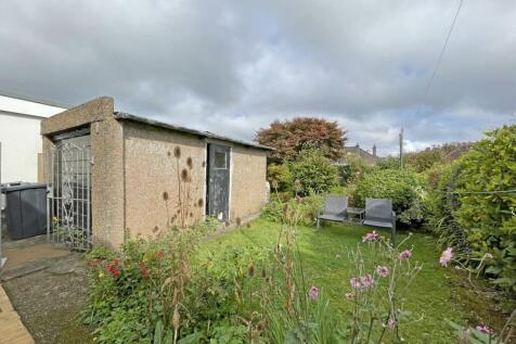 Bowden Park Road 47 Garden.jpg