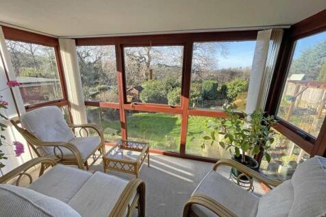 Yeomans Way 18 Conservatory.....jpg