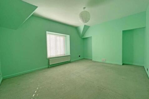 Hotham Place 15 New Bed 1.jpg