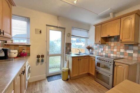 Grenville Road 171 - Kitchen Dining Room 2...jpg