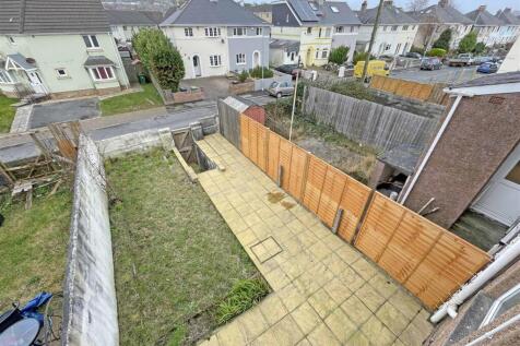 Grenville Road 171 - Garden 2.jpg