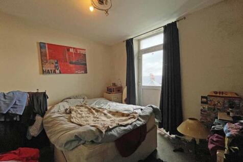 Salisbury Road 94c Bedroom.jpg