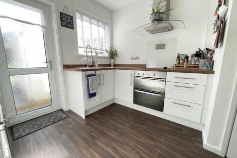 Pike Road 10 - Kitchen.jpg
