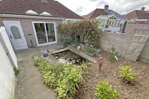 Vicarage Gardens 11 - New Rear.jpg