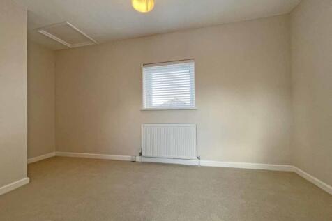 Bowden Park Road 21 Bed 2.jpg