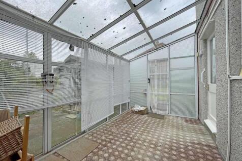 Churchway 169 Sun Room.jpg