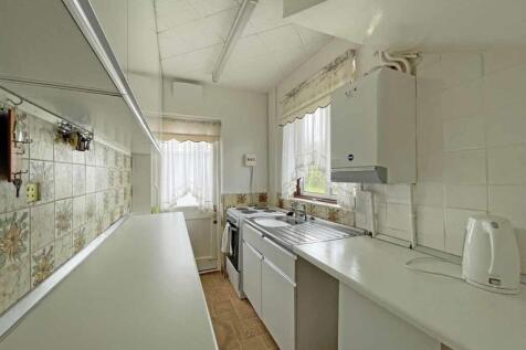 Churchway 169 - Kitchen 2.jpg