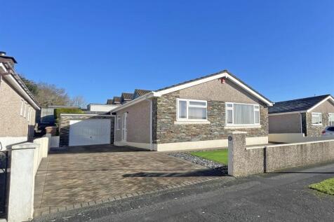 Briarleigh Close 21 Front...jpg
