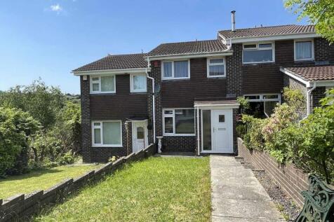 Rigdale Close 71 - Front.jpg