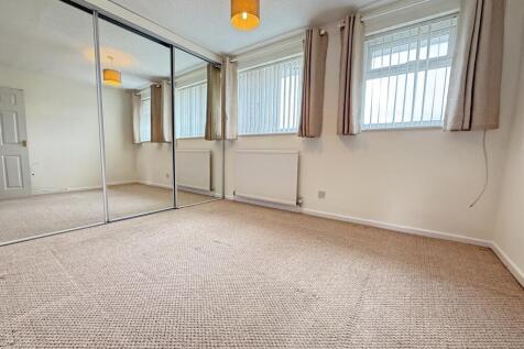 Rigdale Close 71 - New Bedroom Two.jpg