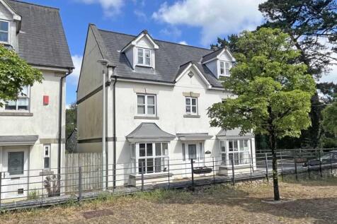 Temeraire Road 2 Front...jpg