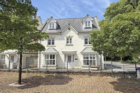 Temeraire Road 2 - New Front.jpg