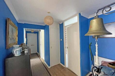 Morice Street 43 - Hallway.jpg