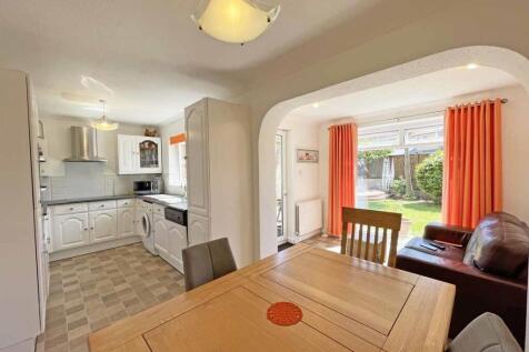 Eastcote Close 4 Kitchen Dining Front...jpg