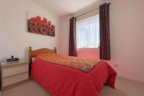 Eastcote Close 4 Bed 4.jpg