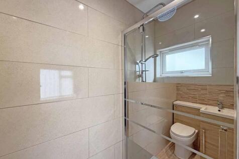 South View Park 6 En-Suite 2.jpg