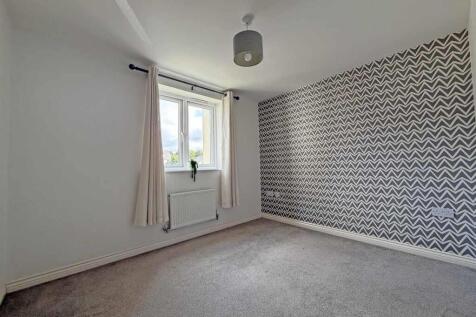 Samuel Bassett Avenue 6 New Bed 2.jpg