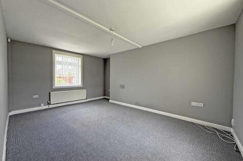 Allenby Road 21 - Lounge Front.jpg