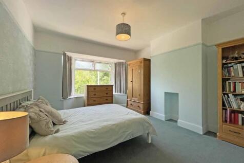 Central Park Avenue 11 Bed 1...jpg