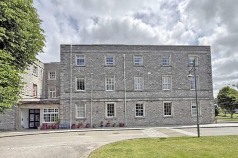 Evans Court - Front.jpg