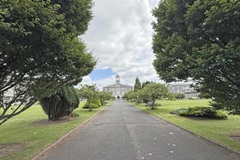 Evans Court - Communal Garden 0.jpg