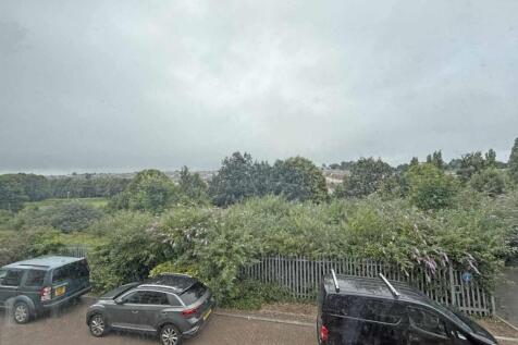 Junction Gardens 100 - Outlook.jpg