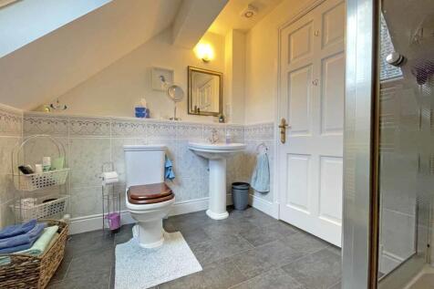 Conqueror Drive 22 - Shower Room...jpg
