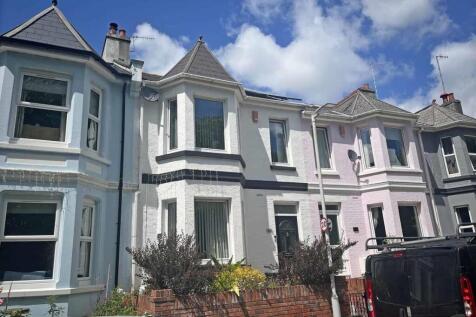 St Barnabus Terrace 26 Front.jpg