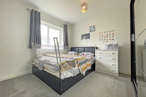 Draco Drive 4 - Bedroom Two.jpg