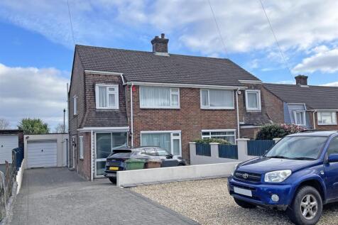 Moreton Avenue - NEW Front.jpg