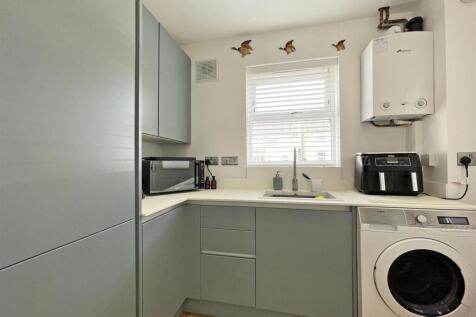 Ramsey Gardens 82 - Utility.jpg