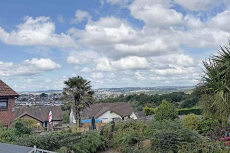 Battershall Close 9 - View.jpg