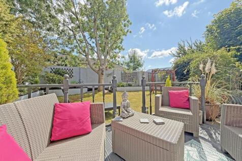 Crownhill Road 311a - Patio.jpg