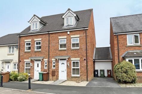 Renassiance Gardens 28 - Front.jpg