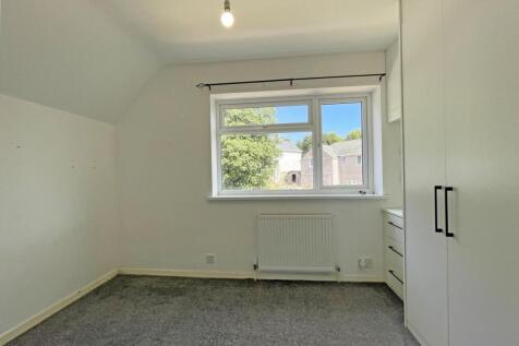Mount Gould Avenue - New Bed 2.jpg