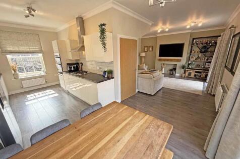 Dorado Street 7 - Open Plan Living Room.jpg