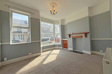 Renown Street 2 - Lounge Front.jpg