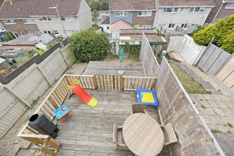 Findon Gardens 20 - Garden View.jpg