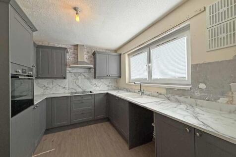 Granby Way 281 - Kitchen.jpg