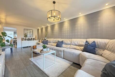 Stentaway Road 7 - Living Room.jpg