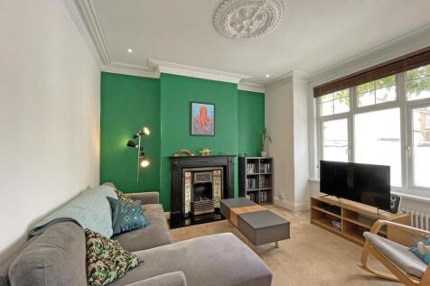 Durban Road 22 - Lounge Front.jpg