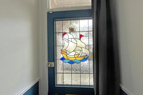 Durban Road 22 - Entrance Door.jpg