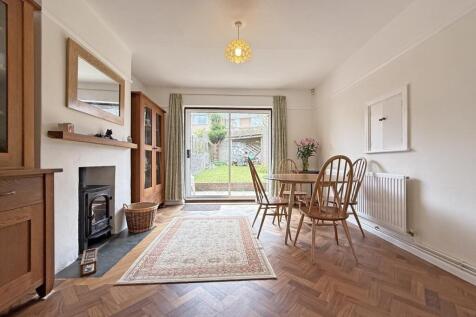 Tor Road 47 - Dining Room Two.jpg