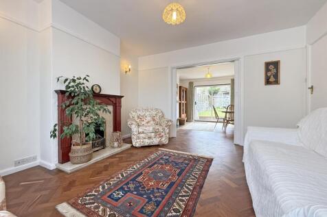 Tor Road 47 - Living Room Three.jpg