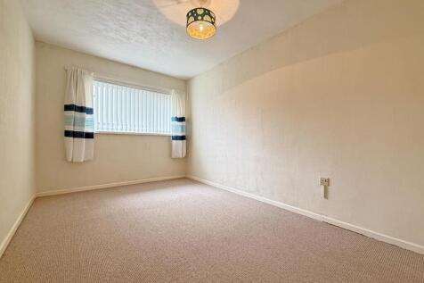 Clittaford Road 112 - Bedroom Two.jpg