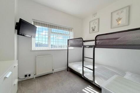 Bowers Drive 1 - Bedroom Three.jpg