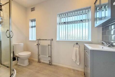 Bowers Drive 1 - Shower Room Two.jpg