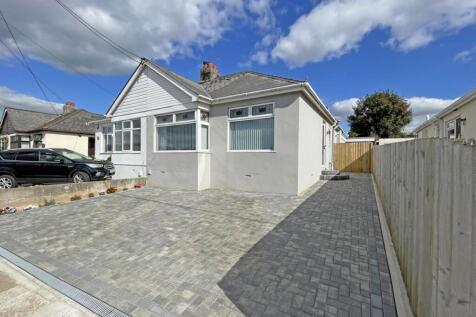 Whitby Road 28 - Front.jpg