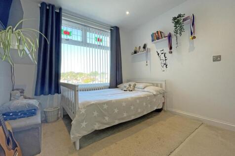 Whitby Road 28 - Bedroom Two.jpg
